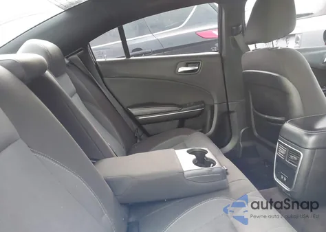 2017 Dodge Charger Se Rwd z USA, uszkodzony, nr VIN 2C3CDXBG8HH546514